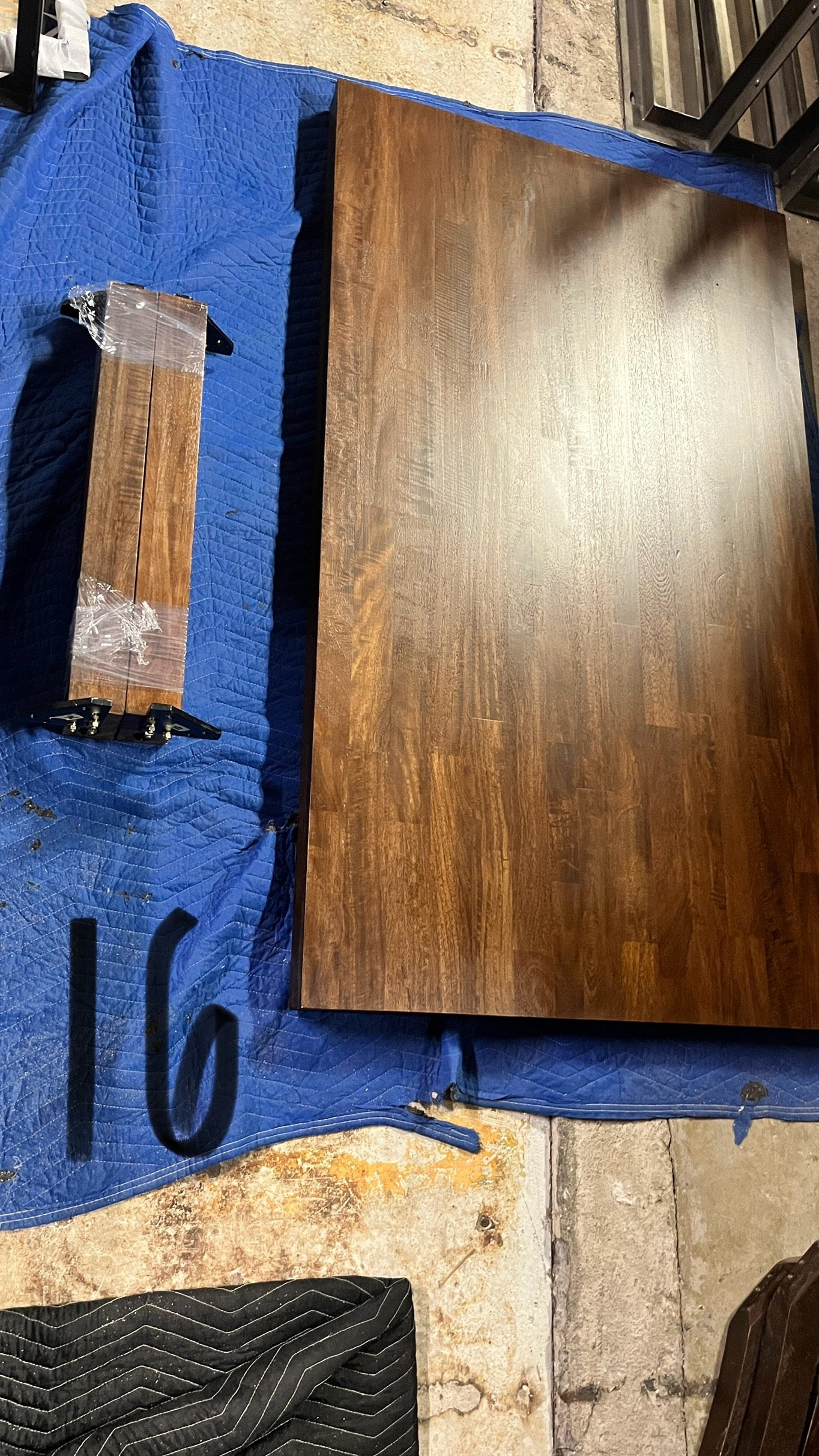 Modern Dining Table #16