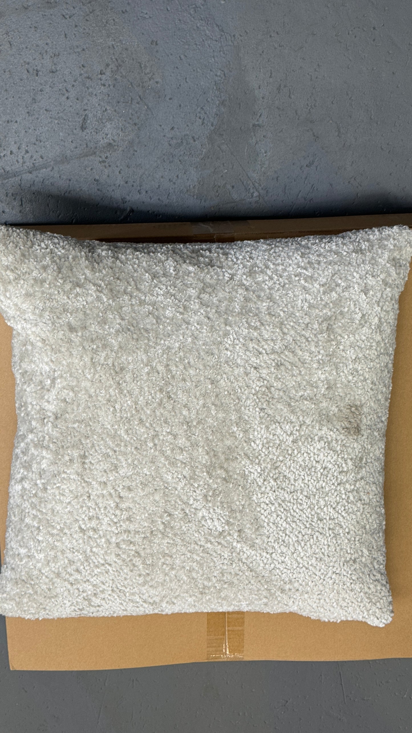 18" Sheepskin Fur