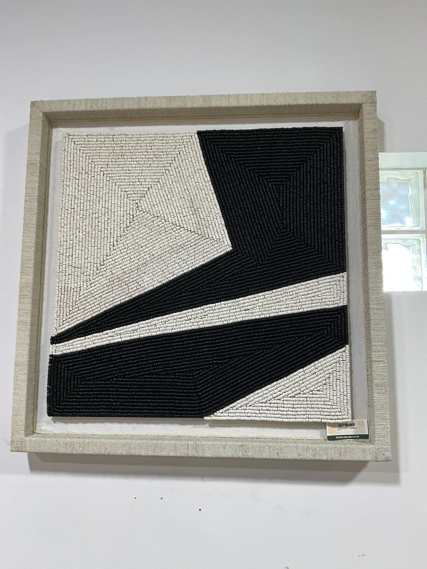 Black & White textured wall decor/dennon
