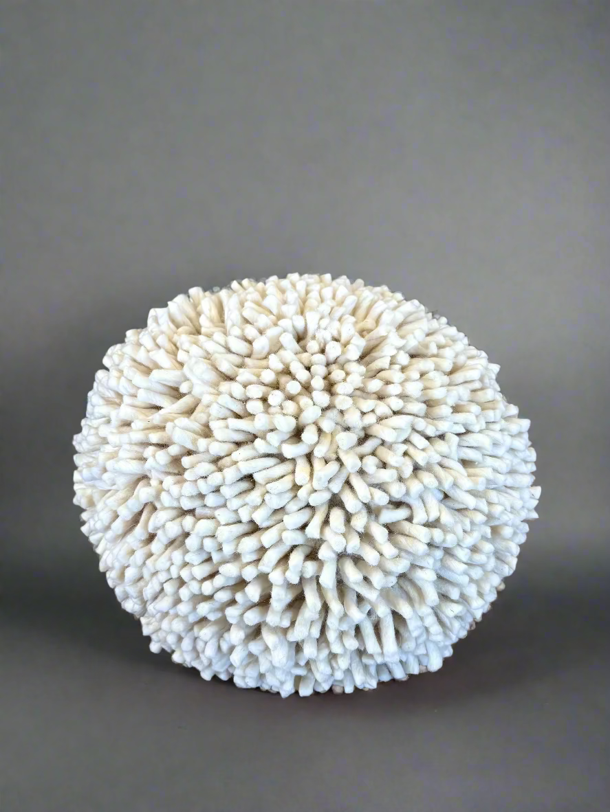 Snowball Pouf