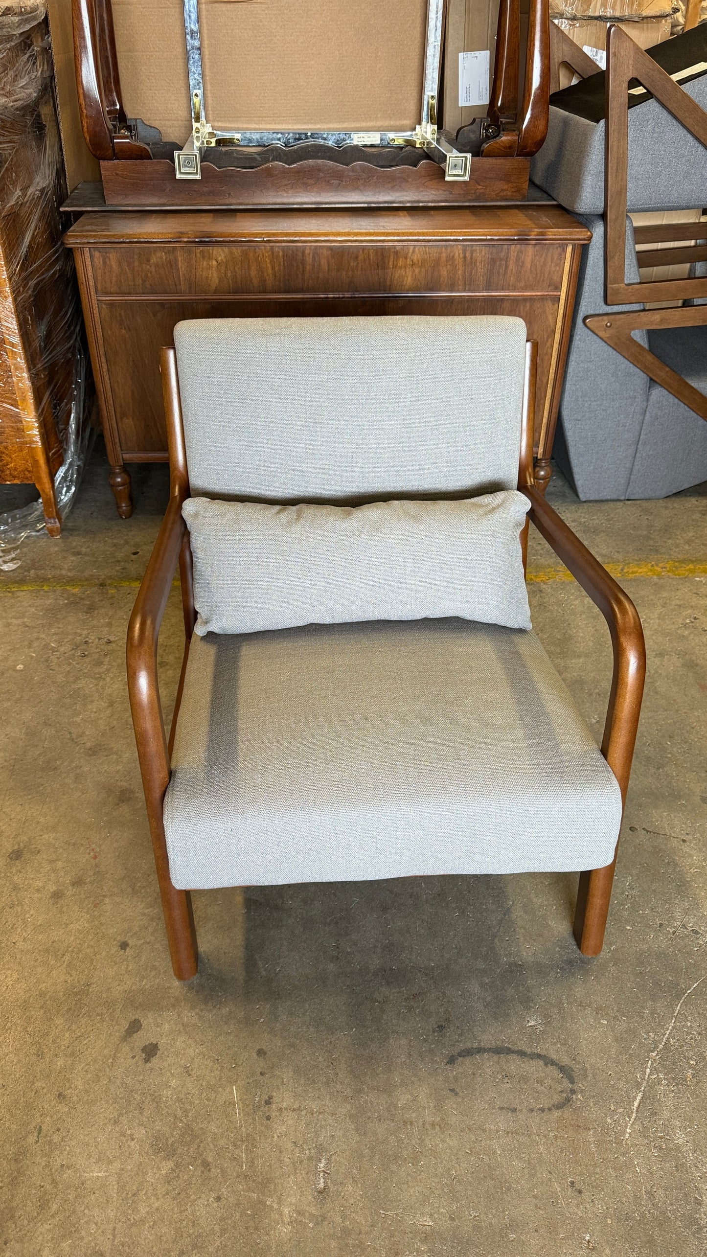 Oliver Space Modern Side Chair