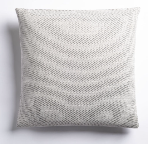 Throw Pillow Lux - Nicole 24"
