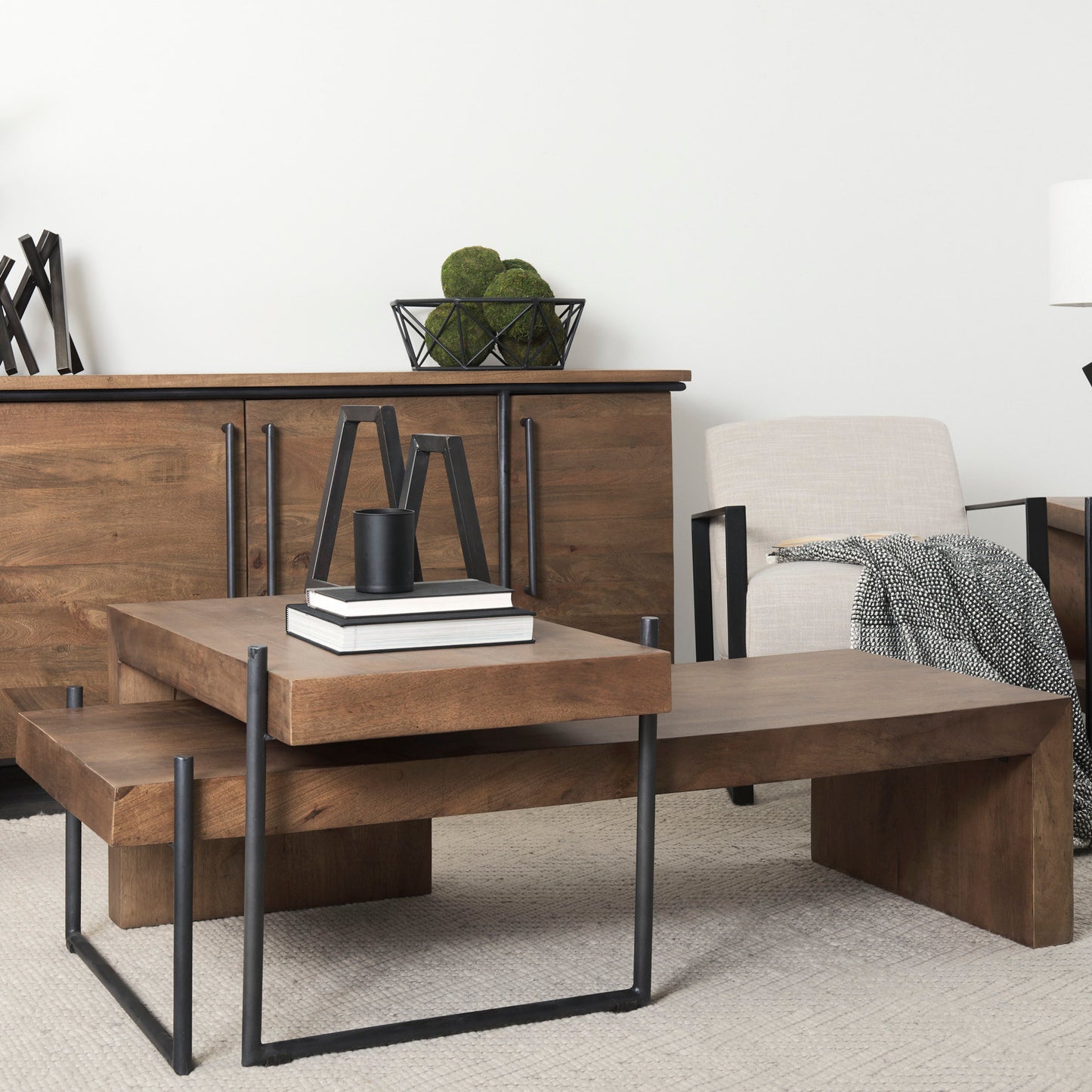 Maddox Nesting Coffee Table (Set of 2)