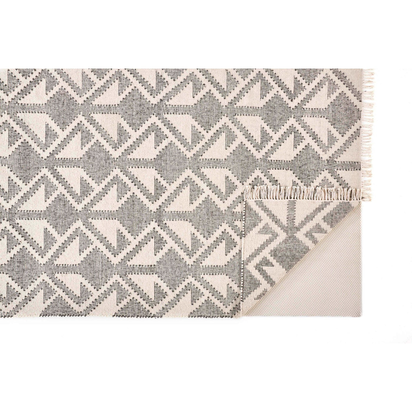 SAVONA 0792F IN BLACK-CREAM