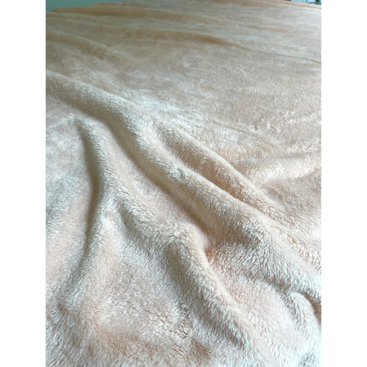 SOFTEST PLUSH BLANKET PINK HERO | Queen