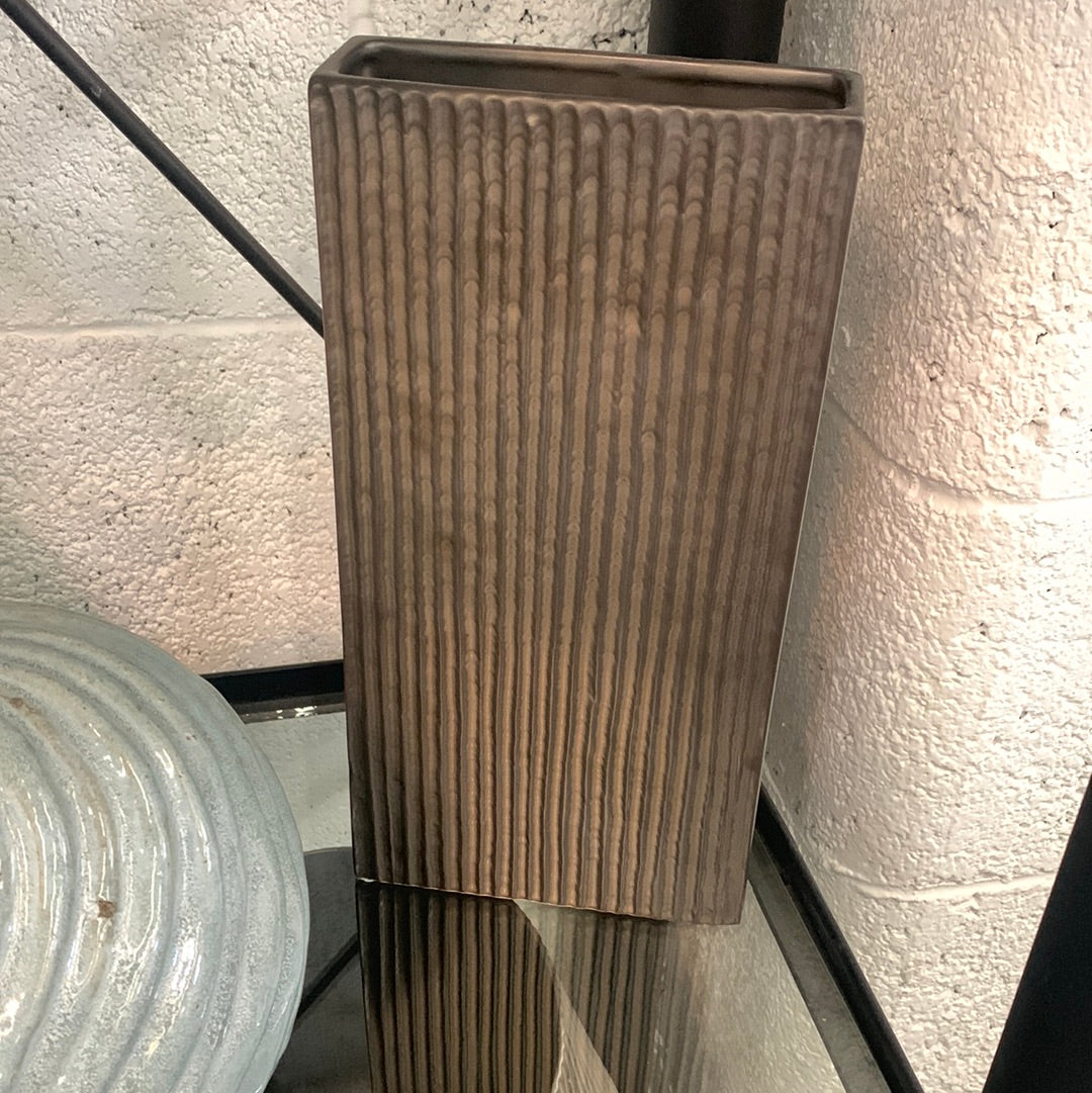 Bronze square vase