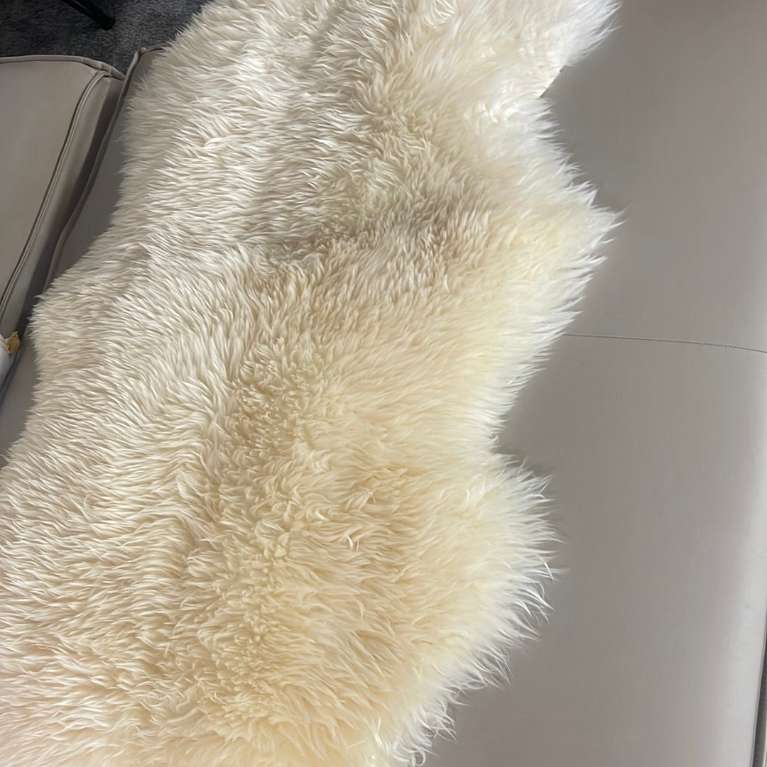 Animal Fur Rug/Throw