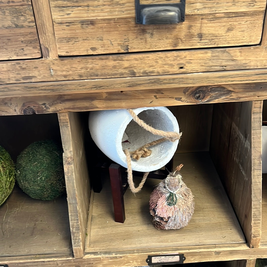 White pot with stand