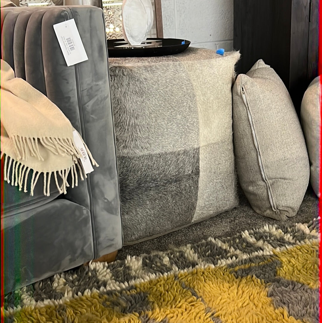 Scottsdale Pouf