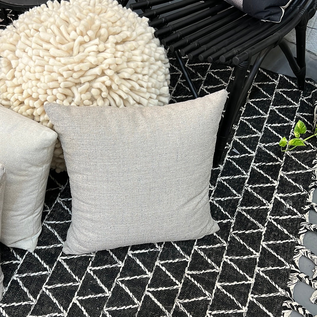 Throw Pillow Luxury - Connor Throw Pillow