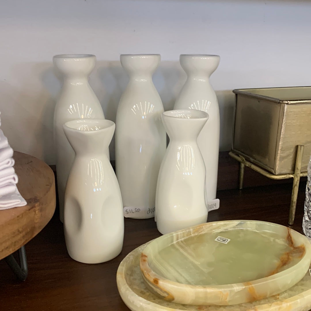 Sake holder