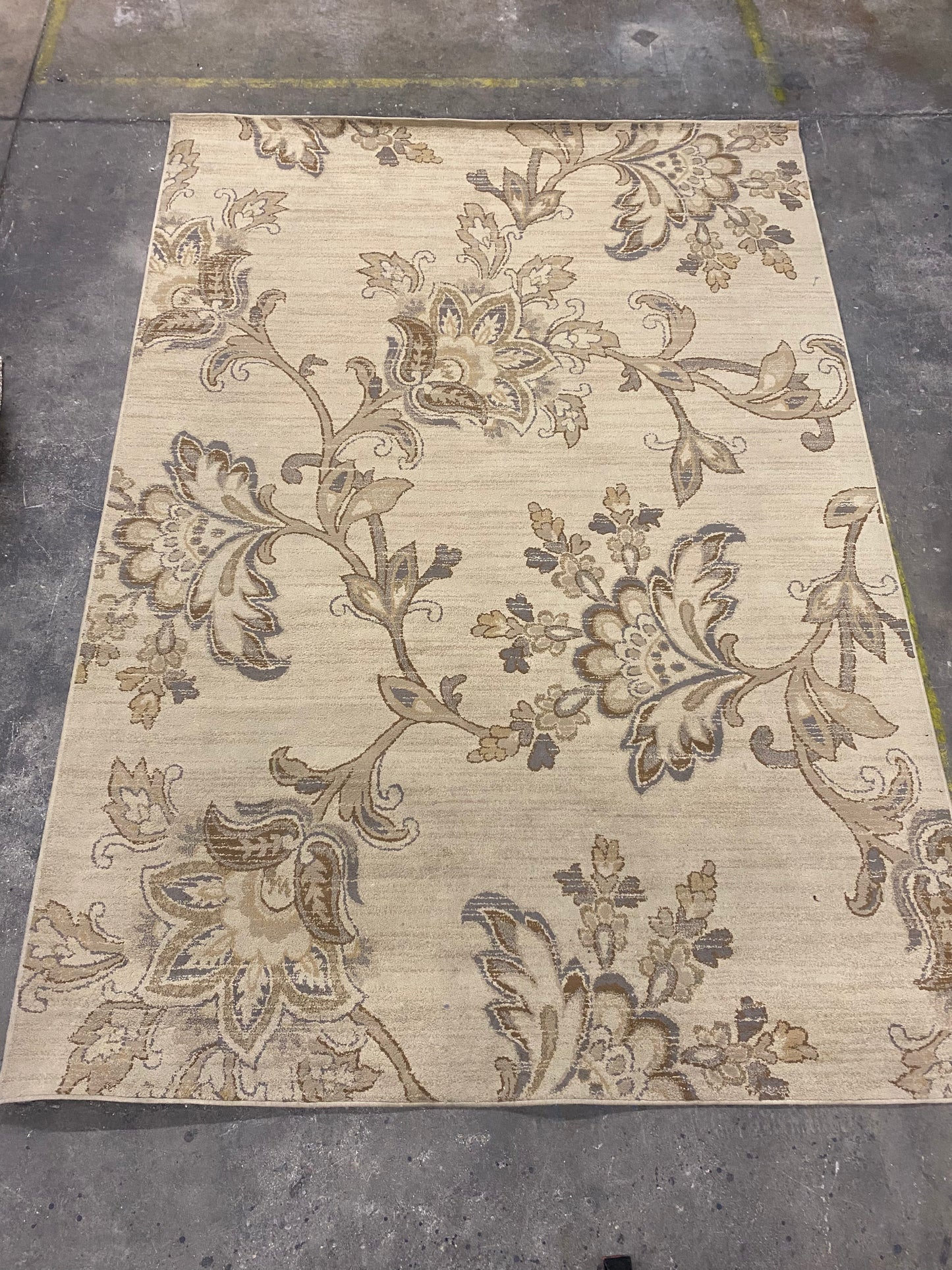 Large Tan Floral 8x10 Area Rug