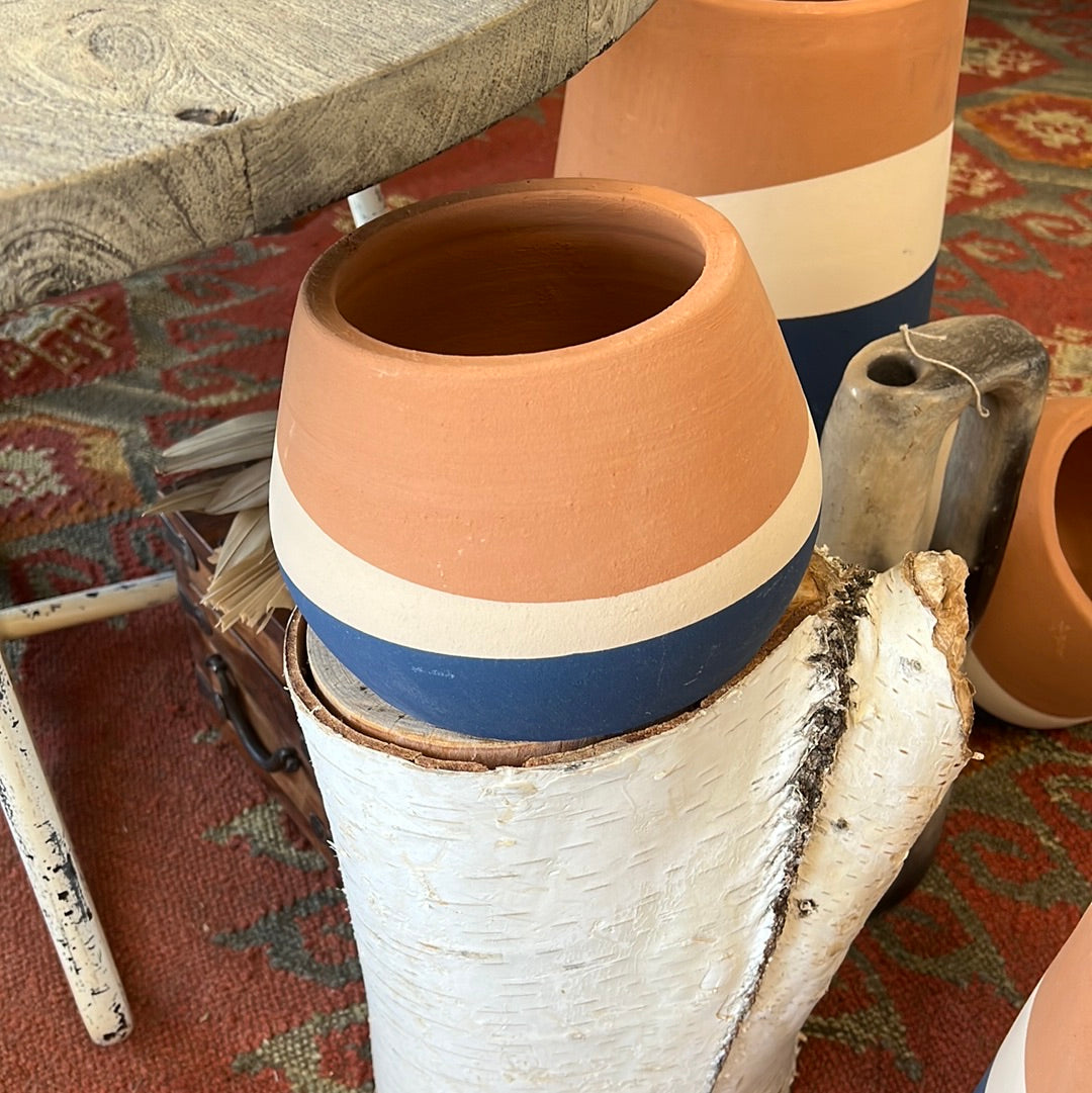 Pained terracotta vase small