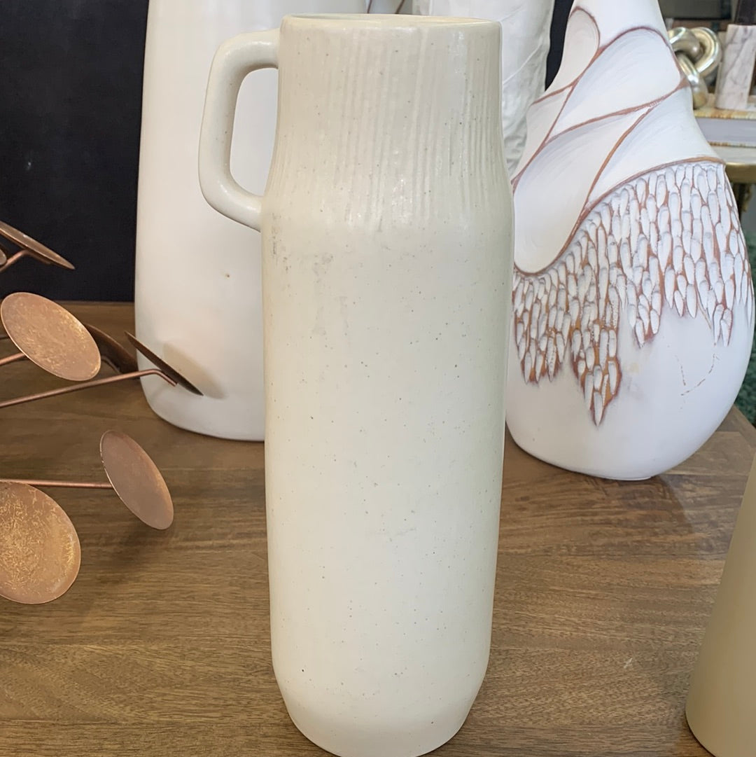 White speckled vase with handle