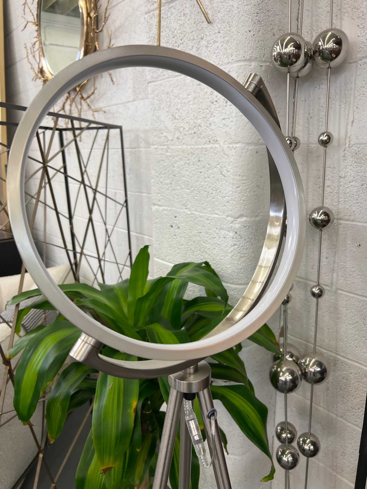 Orbit Floor Lamp