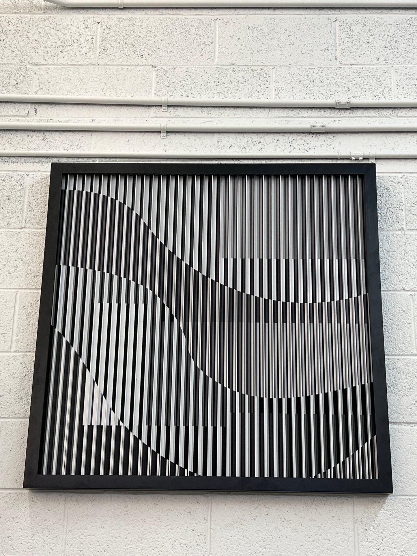 Black/White Screen Art