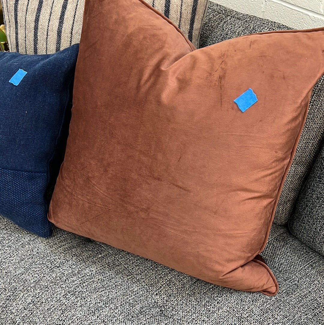Velvet throw