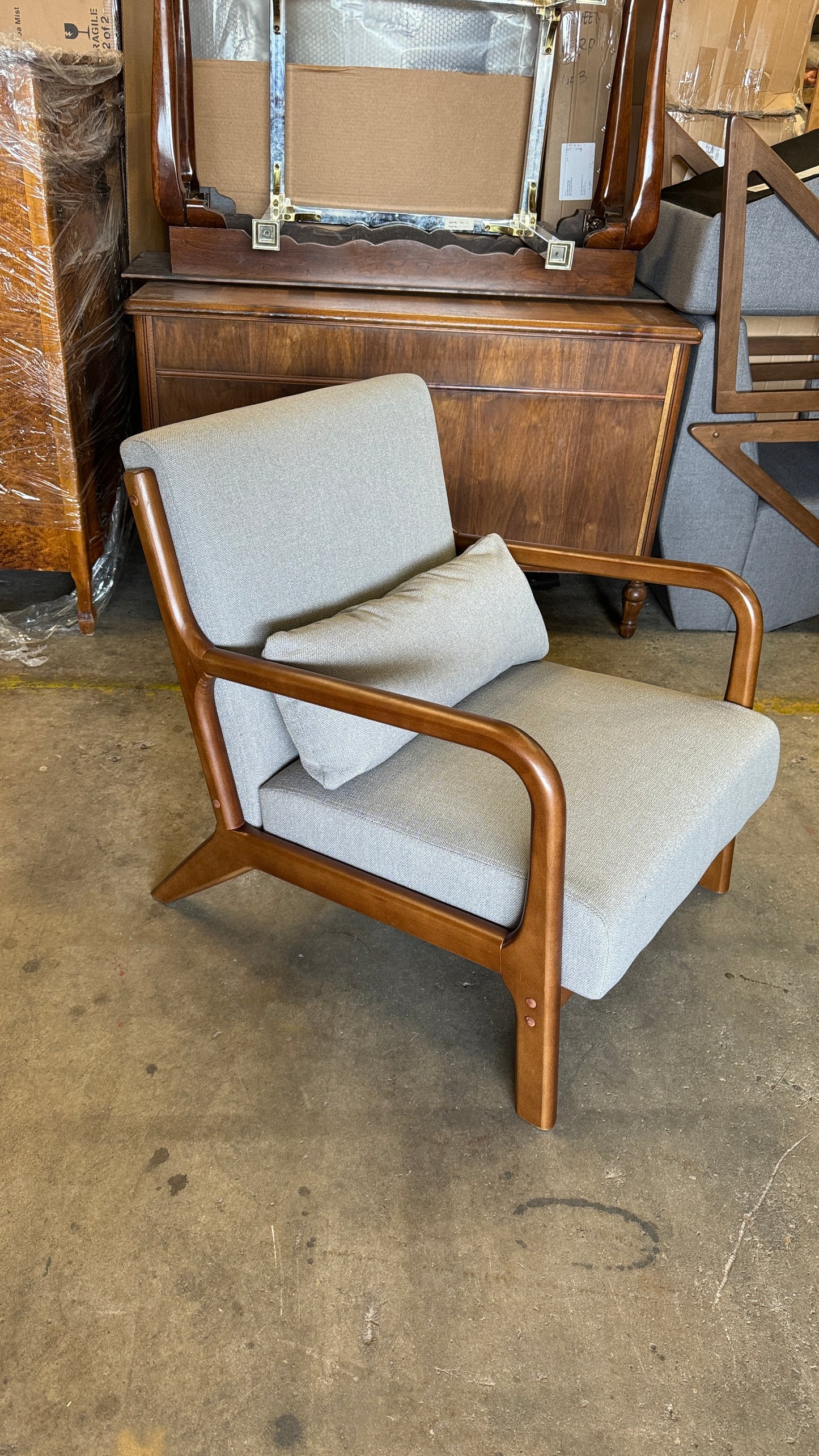 Oliver Space Modern Side Chair