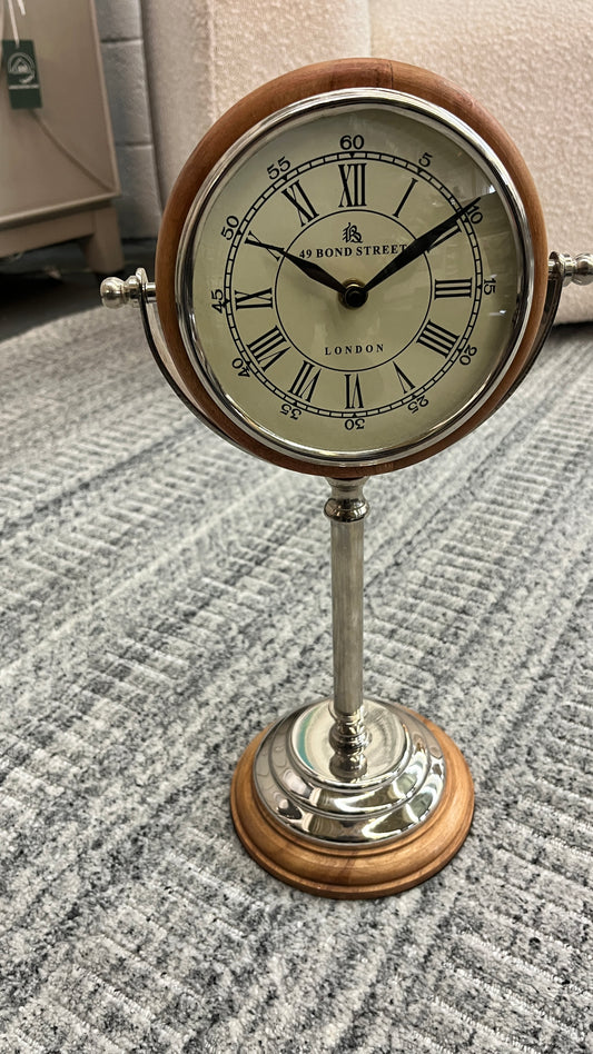 Clock 49 Bond Street