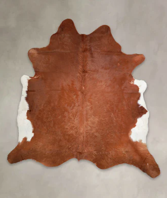 Natural Brazilian Cowhide 7'6 x 7'8 Mocha & Ivory 8' x 8'