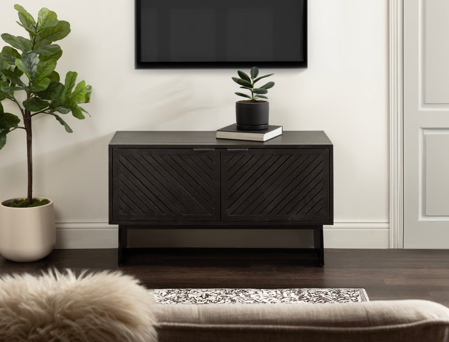 Mezzeta Wood TV Stand