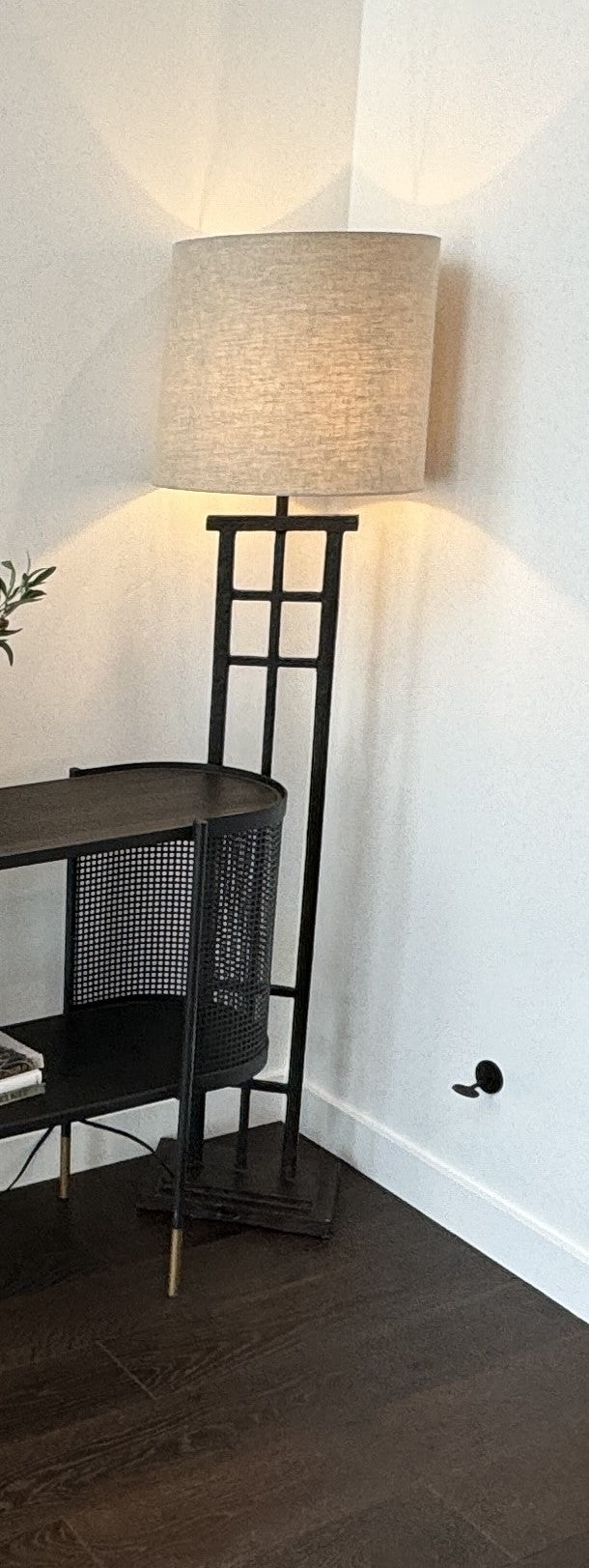 Black Metal Floor Lamp