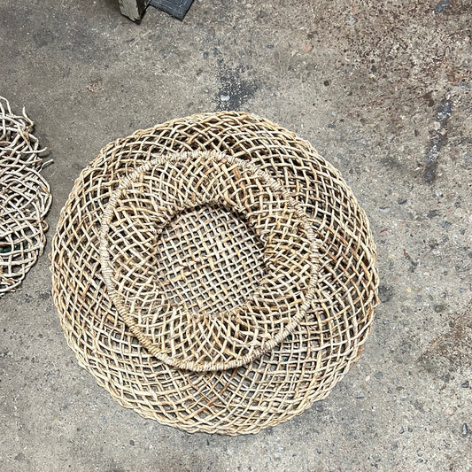 Straw basket art large