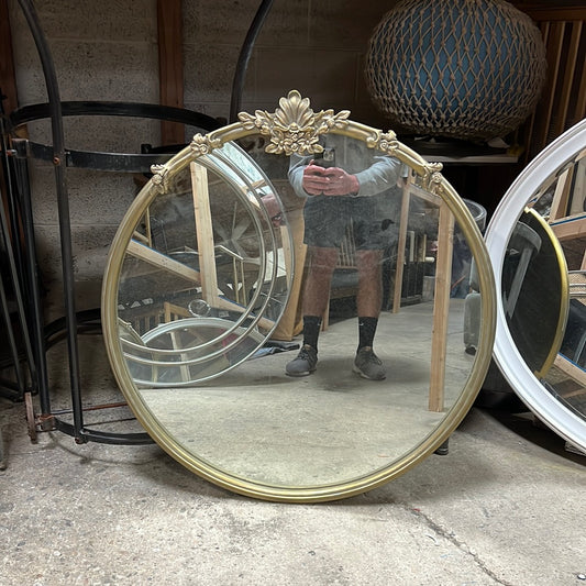 Gold circle mirror