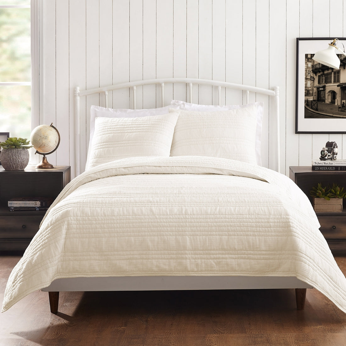 Atmosphere Quilt/Shams (Ivory) by 1977 Dry Goods | Full/Queen