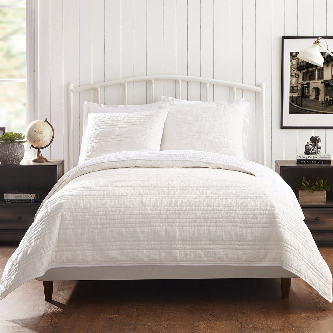 Atmosphere Quilt/Shams (White) by 1977 Dry Goods | Full/Queen