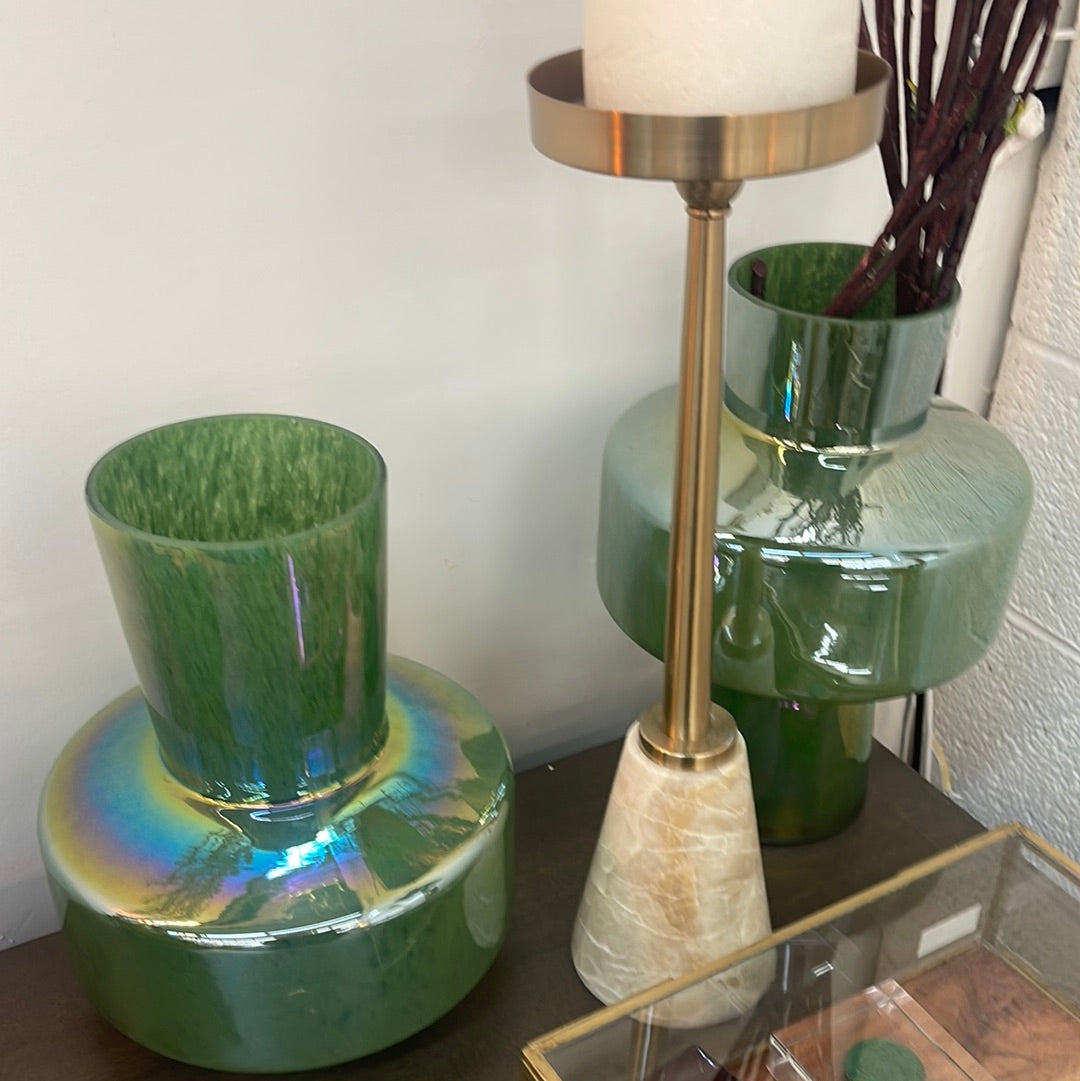 Green iridescent pot