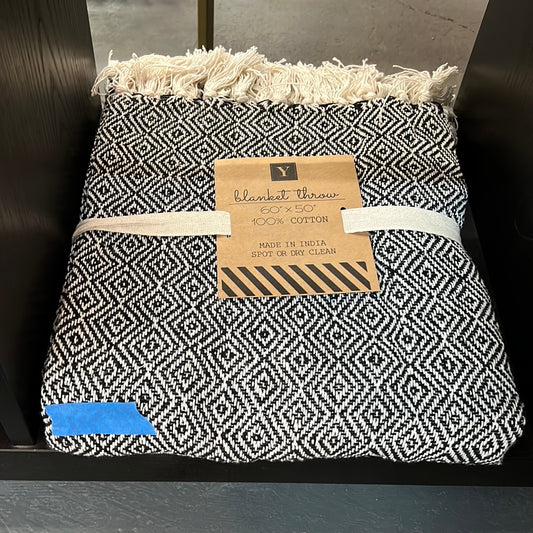 Black and cream throw