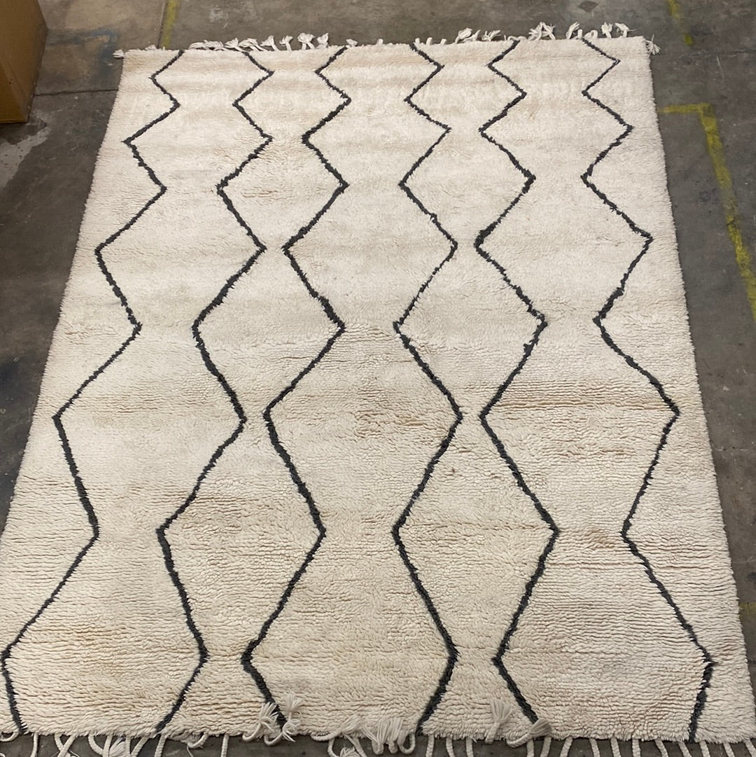 Large Gray and White Area Rug 9x13