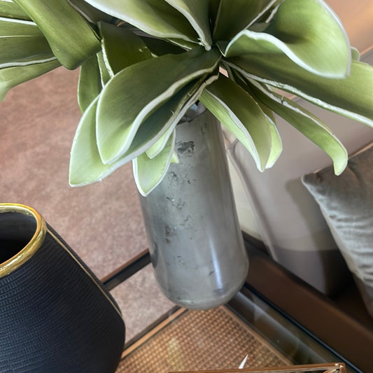 Metal pot