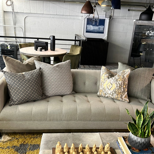 Leandra Sofa
