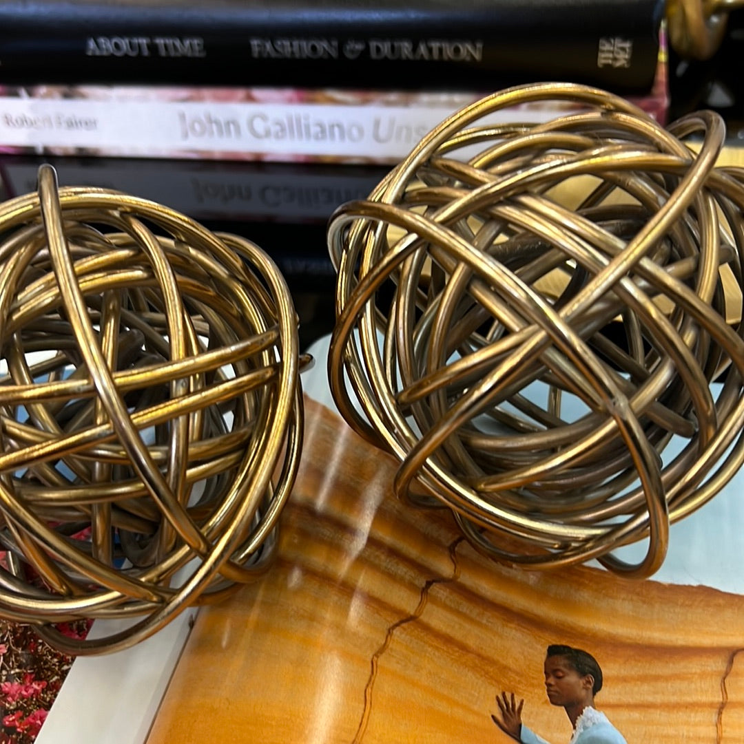 Gold Wire Ball