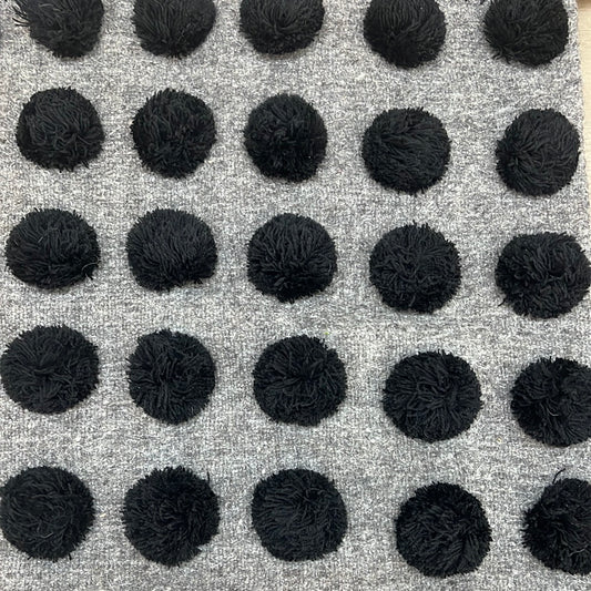 Pom throw