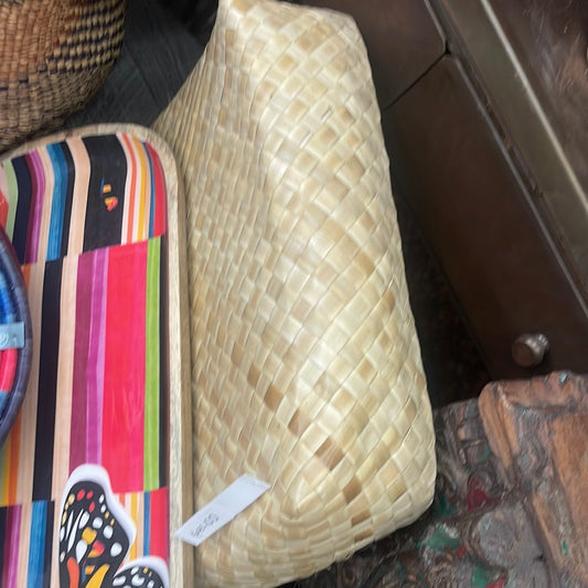 Weft box