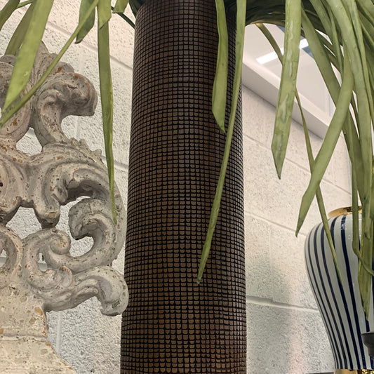 Wood tiki vase