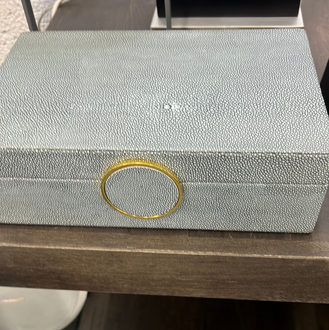 Blue Shawgreen Box
