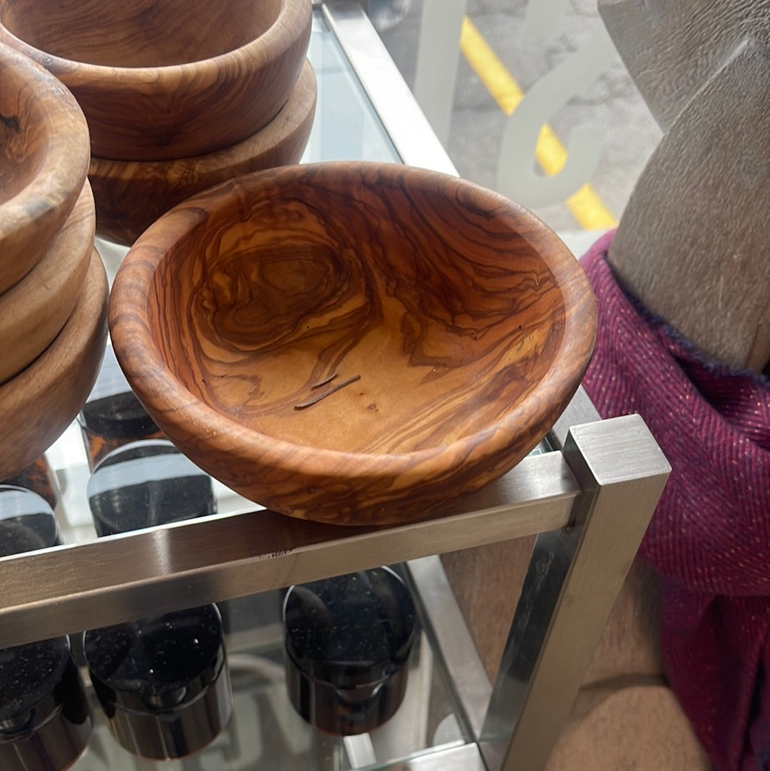 Medium wood bowl