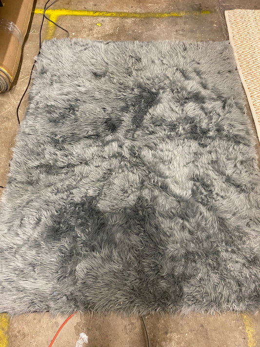 Hairy Gray 5x7 Area Rug