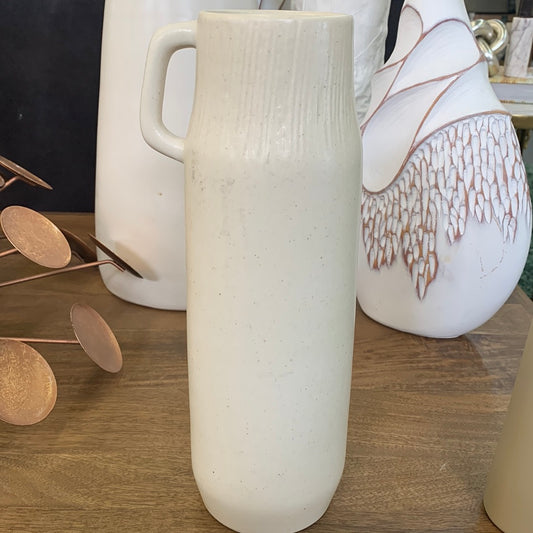 White speckled vase with handle