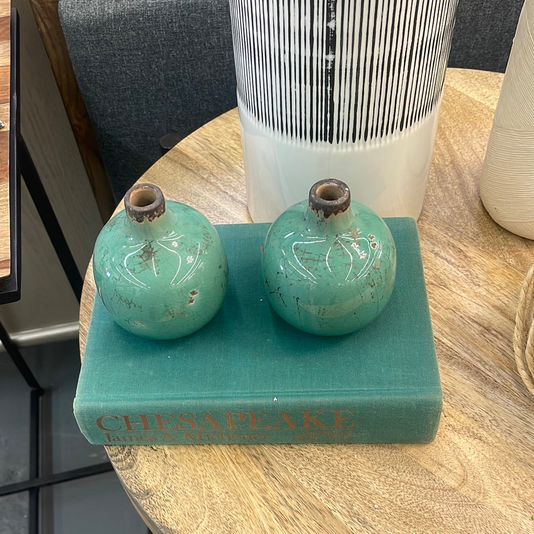 Little teal vases