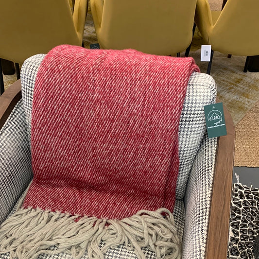 Woven throw