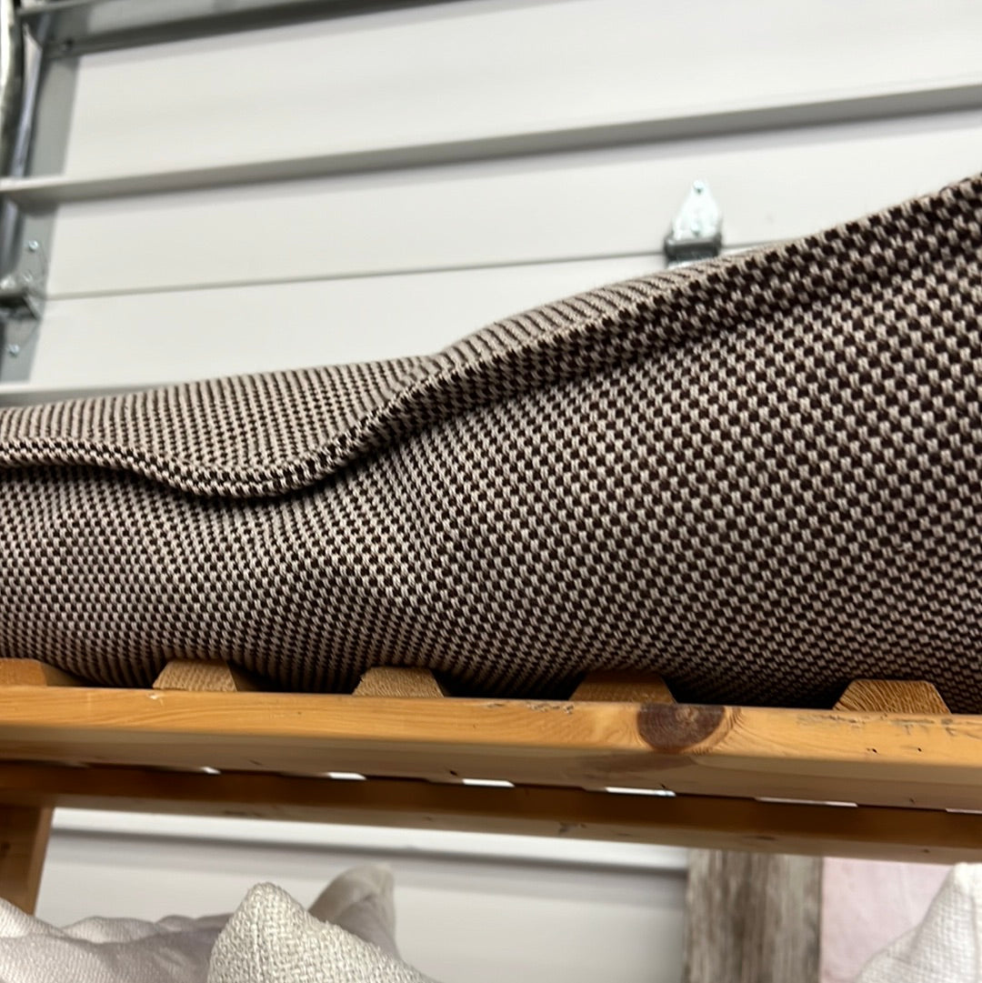 Woven lumbar