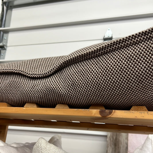 Woven lumbar
