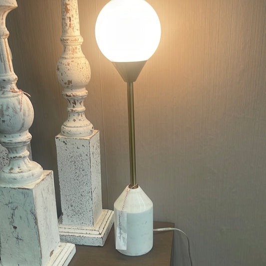 Marbel desk light