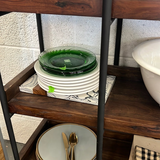 Green plate
